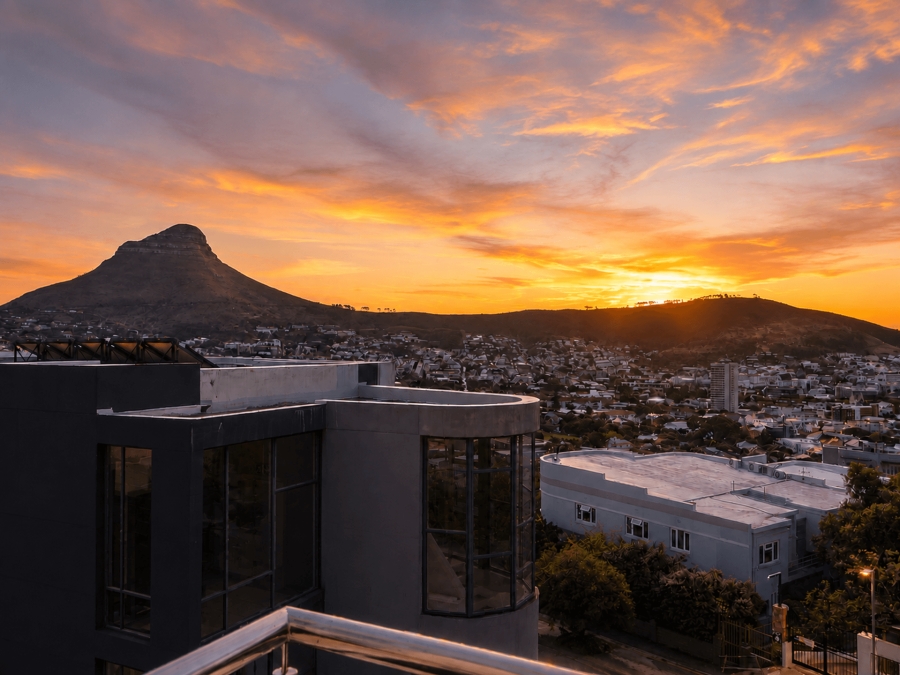 To Let 3 Bedroom Property for Rent in Vredehoek Western Cape